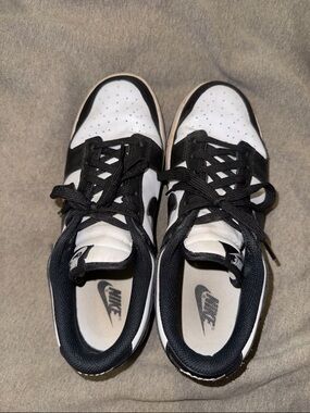 Nike Pandas: Two-Tone Black and White Low-Top Sneakers